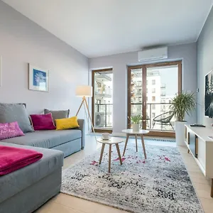 Apartment Raya Mansion, Warsaw