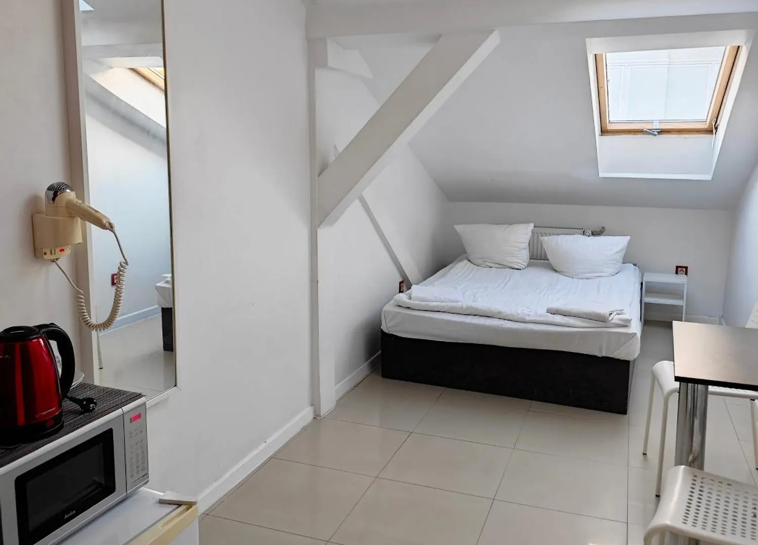 Apartamenty Hoza Attic Studio Warszawa 0*,