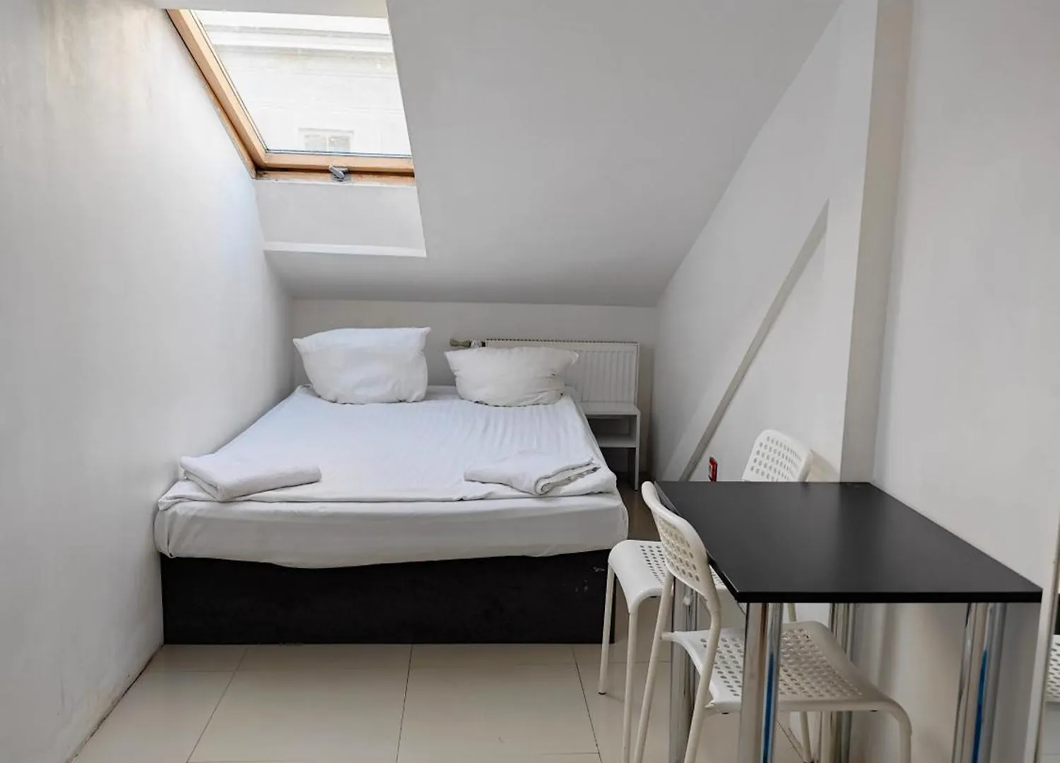 Apartamenty Hoza Attic Studio Warszawa