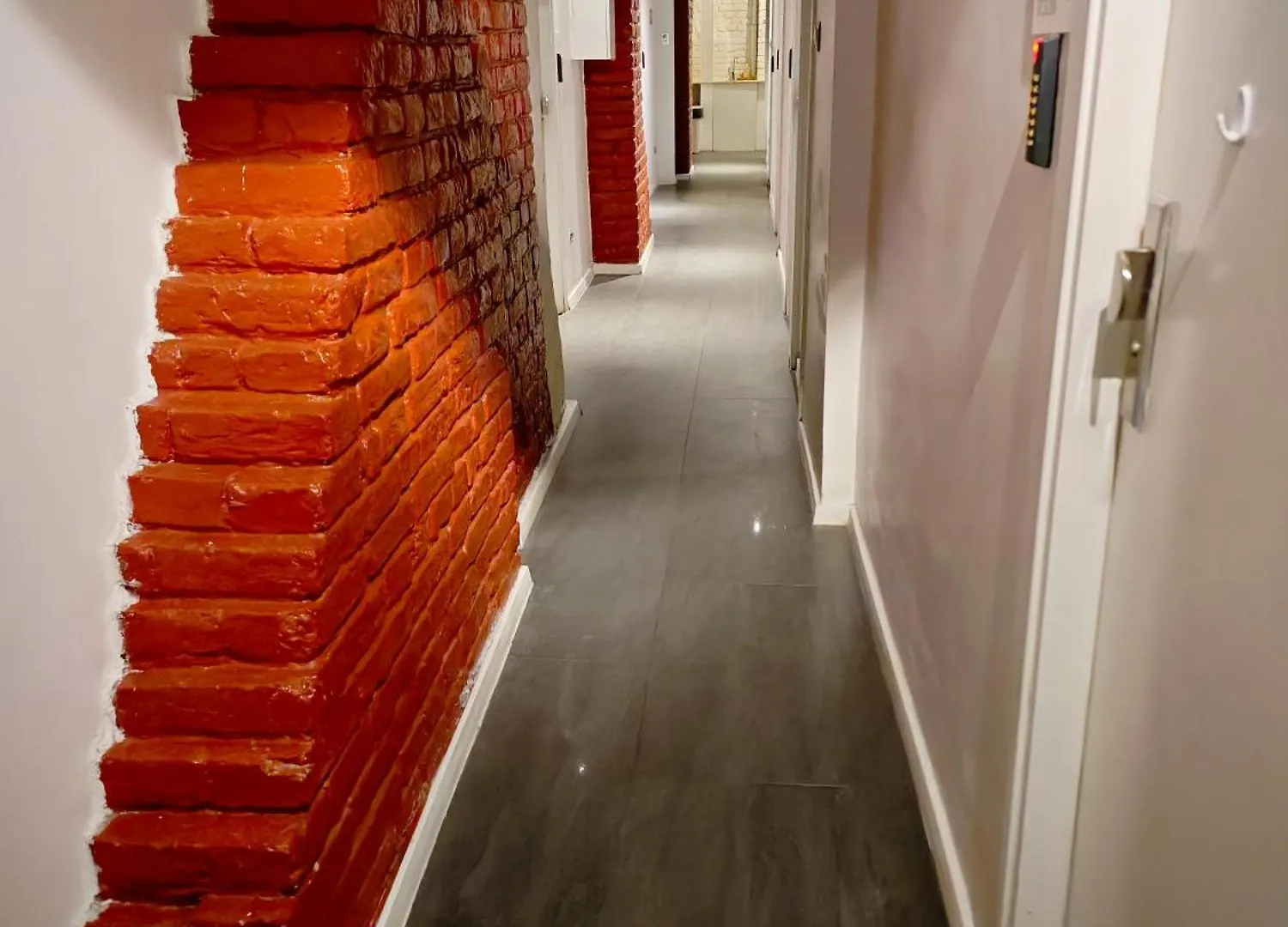 Apartamenty Hoza Attic Studio Warszawa