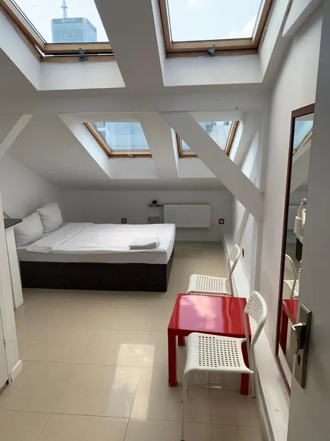 Apartamenty Hoza Attic Studio Warszawa